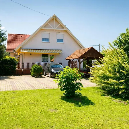 Apartment Scarlett 1 By Interhome