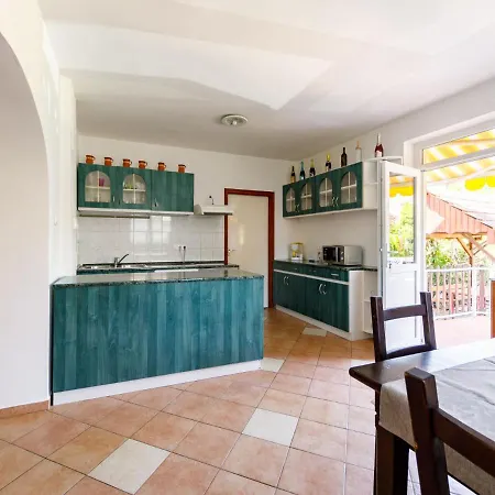 Apartman Scarlett 1 By Interhome
